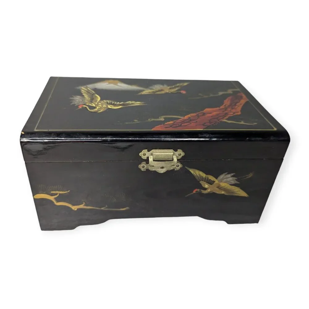 Vintage Betsons Original Japanese Hand Painted Wood Lacquered Lined Box w/Mirror